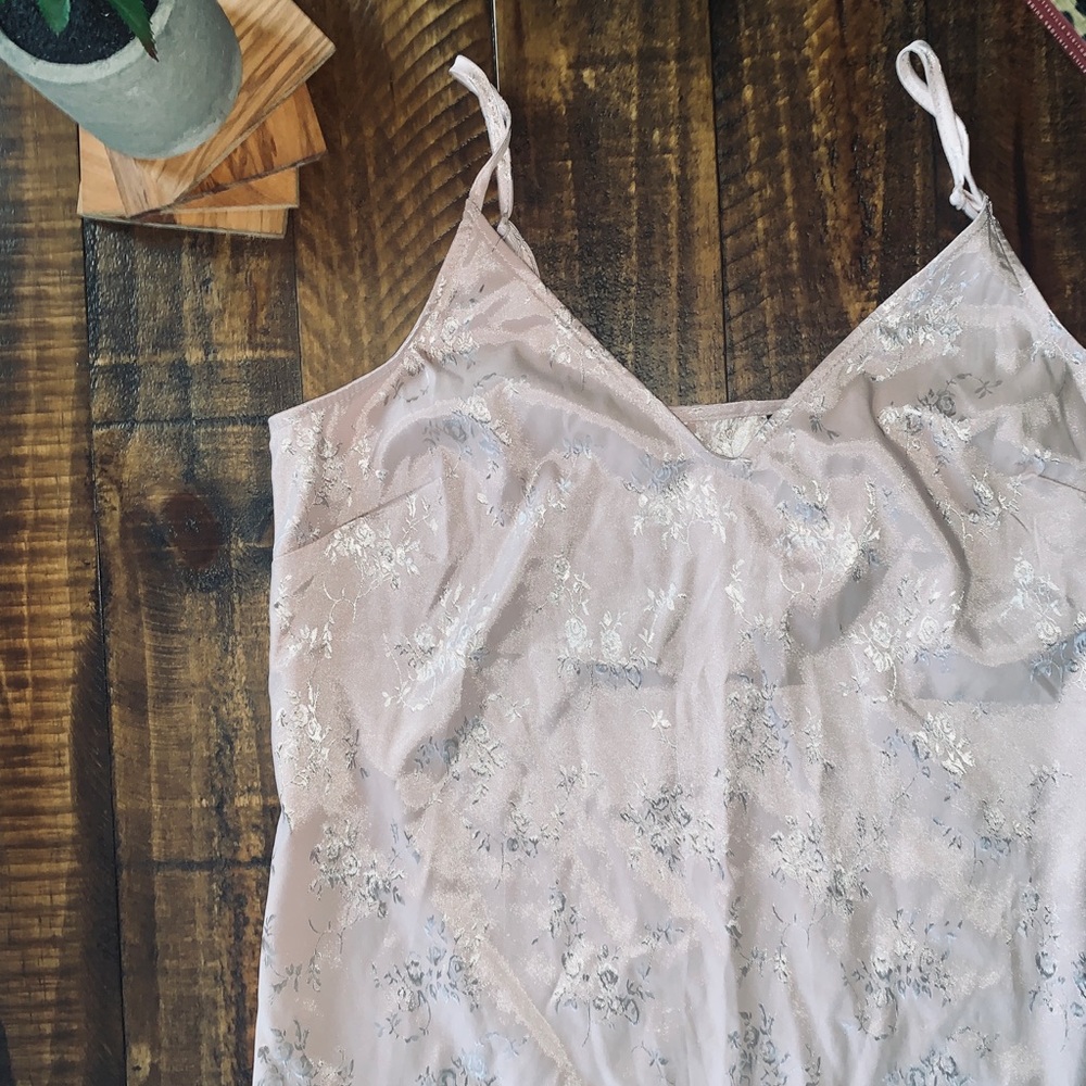 Express pink top - Picture 3 of 4